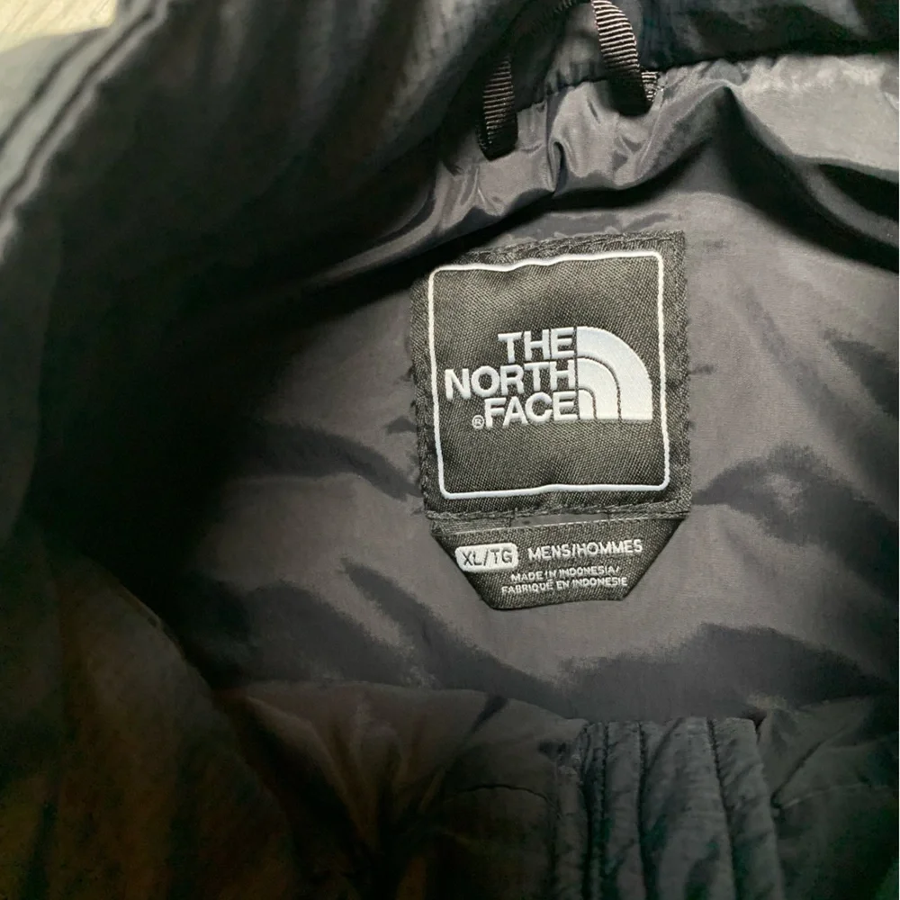 The North Face Mens Black Puffer Vest XL Quilted Full Zip Outdoor Gilet‎